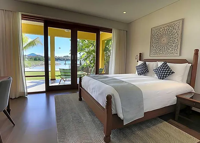 Hotel Ja Enchanted Waterfront Seychelles 5*